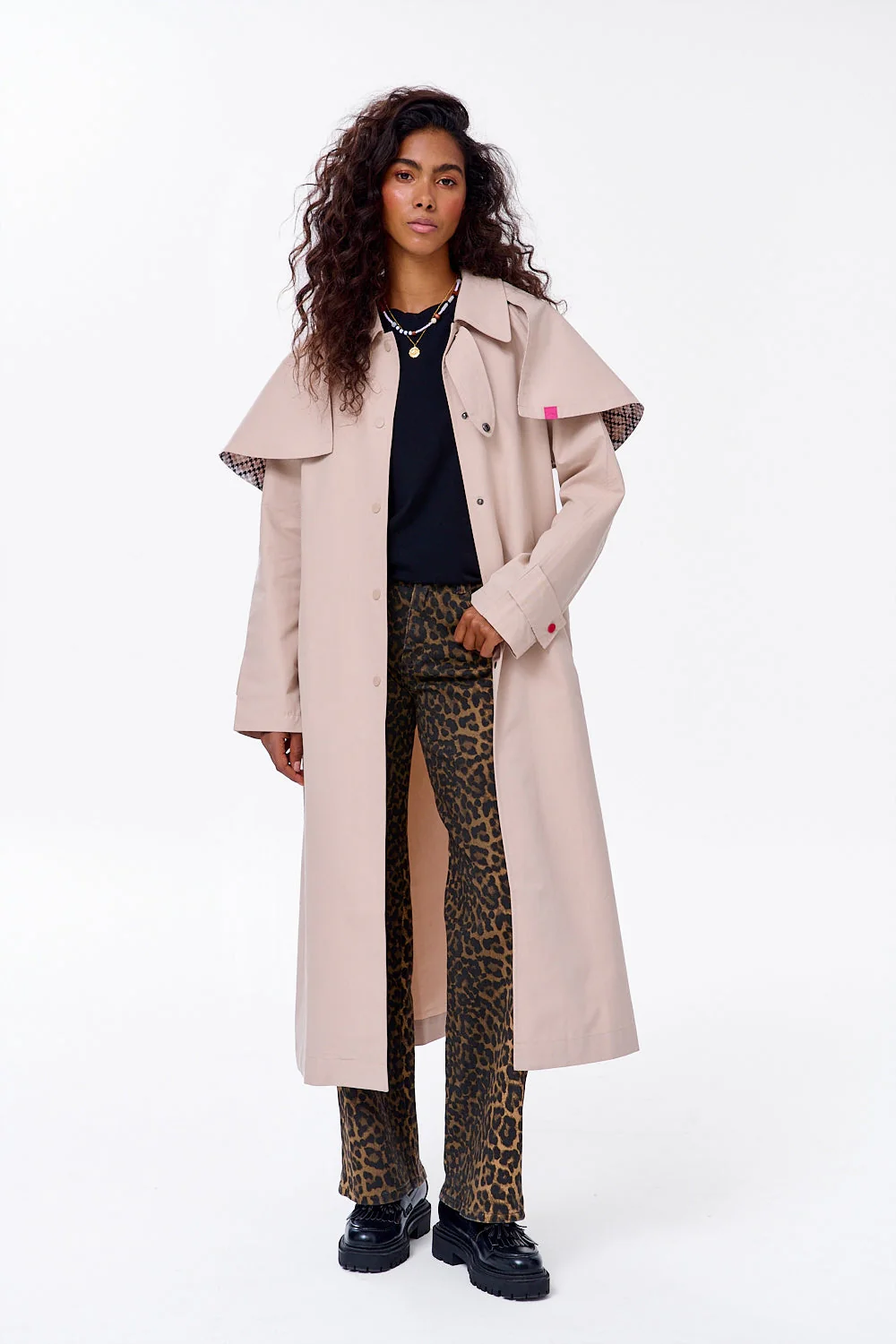 City Nomad trench coat - Image 27