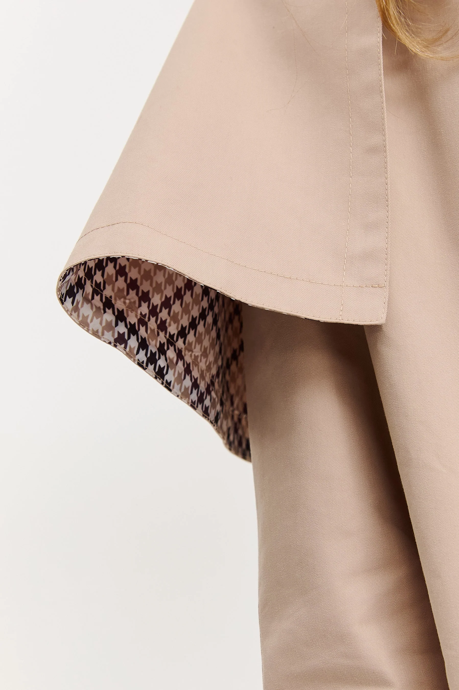 City Nomad trench coat - Image 31