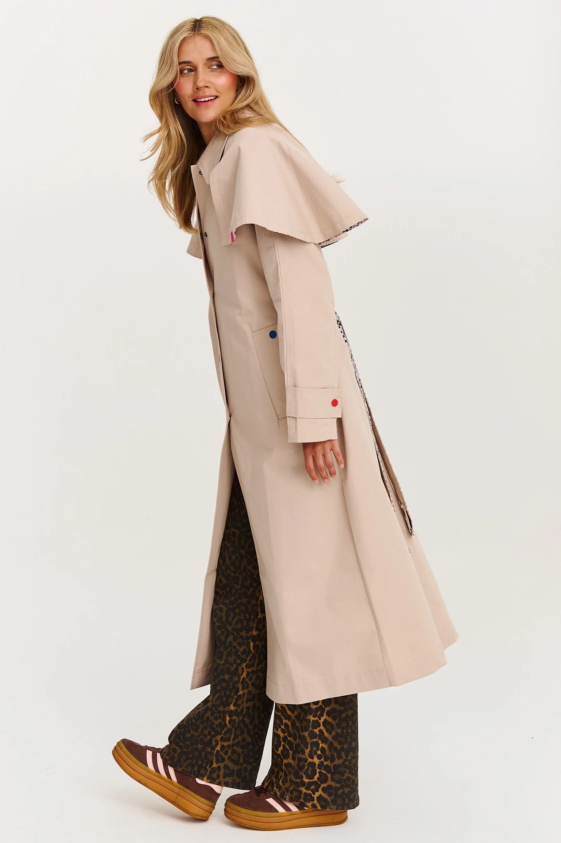 City Nomad trench coat - Image 36