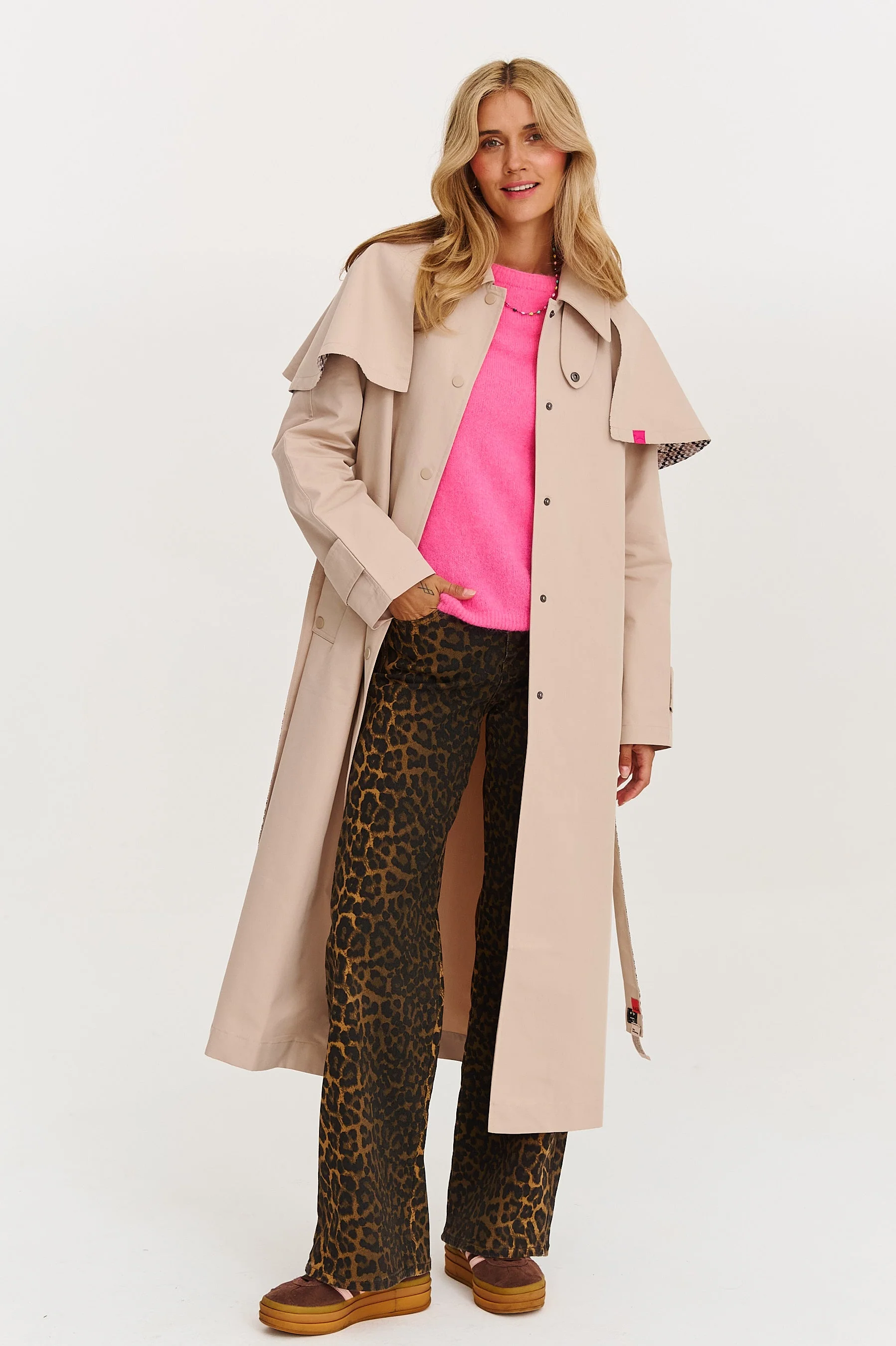 City Nomad trench coat - Image 7