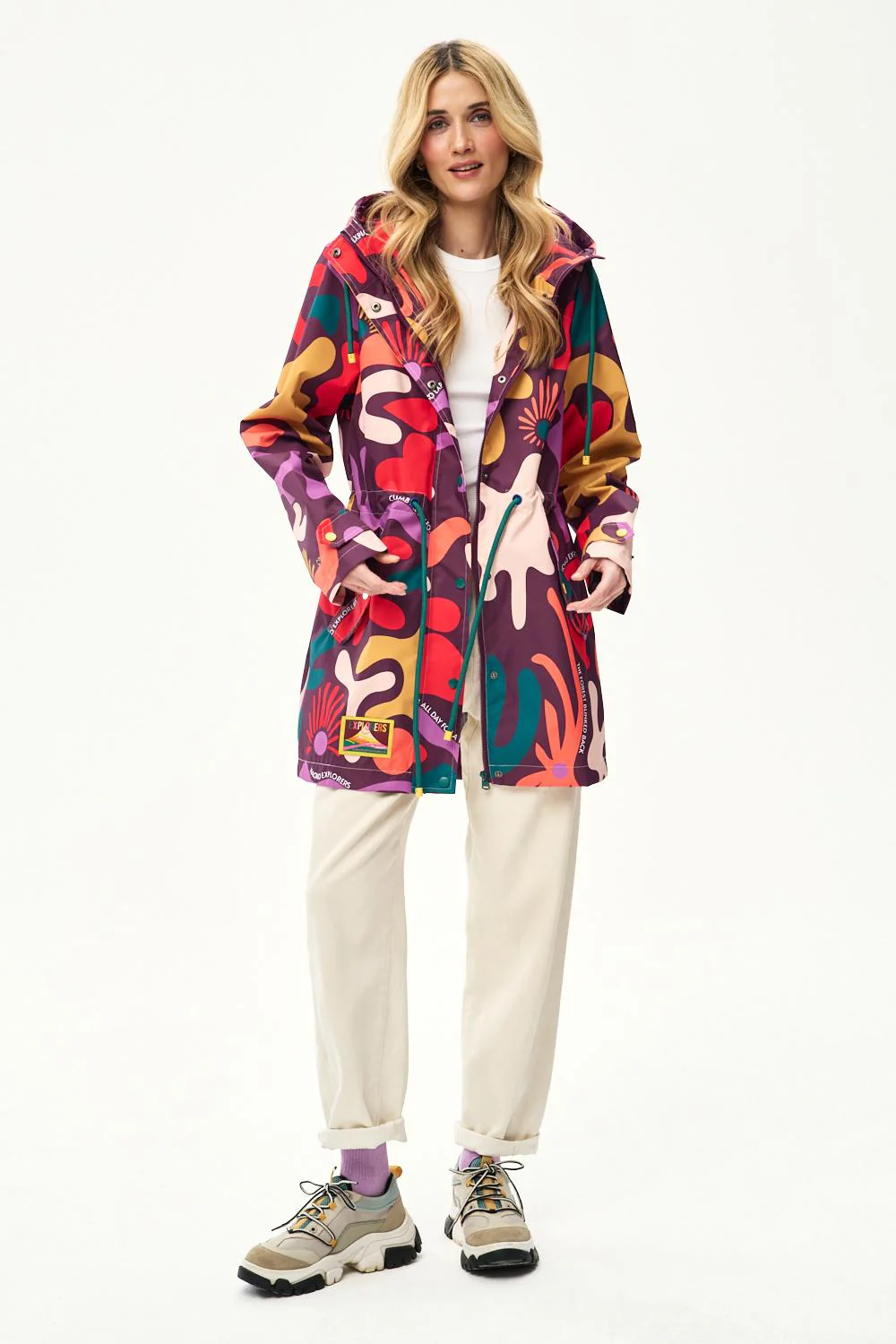 Fantasia raincoat - Image 12