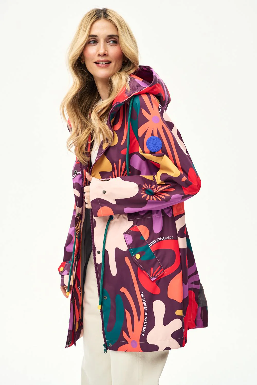 Fantasia raincoat - Image 13