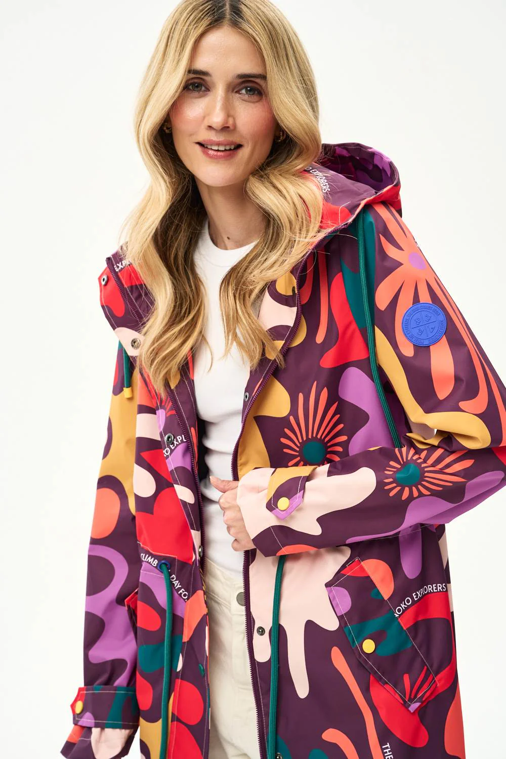 Fantasia raincoat - Image 16