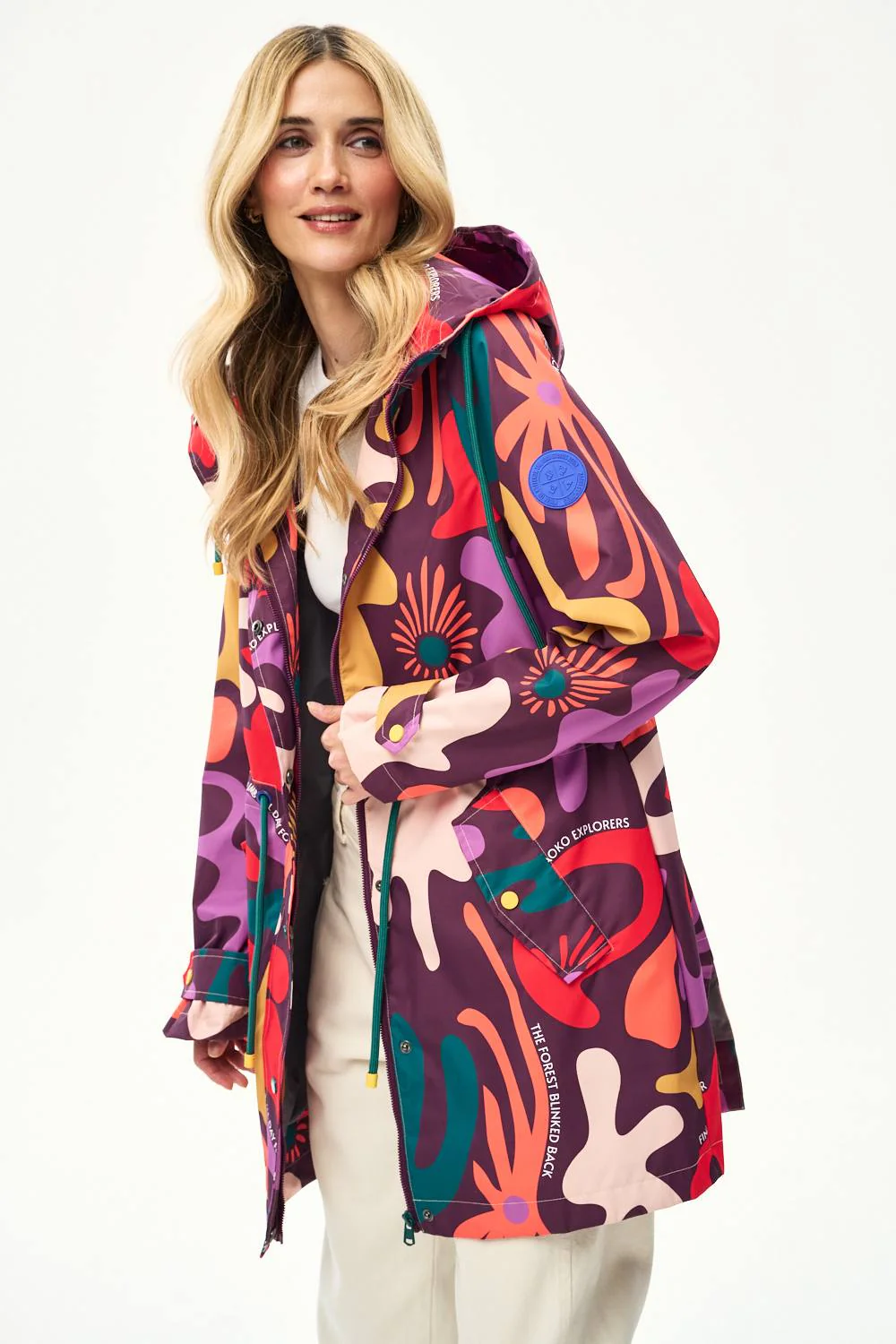 Fantasia raincoat - Image 17