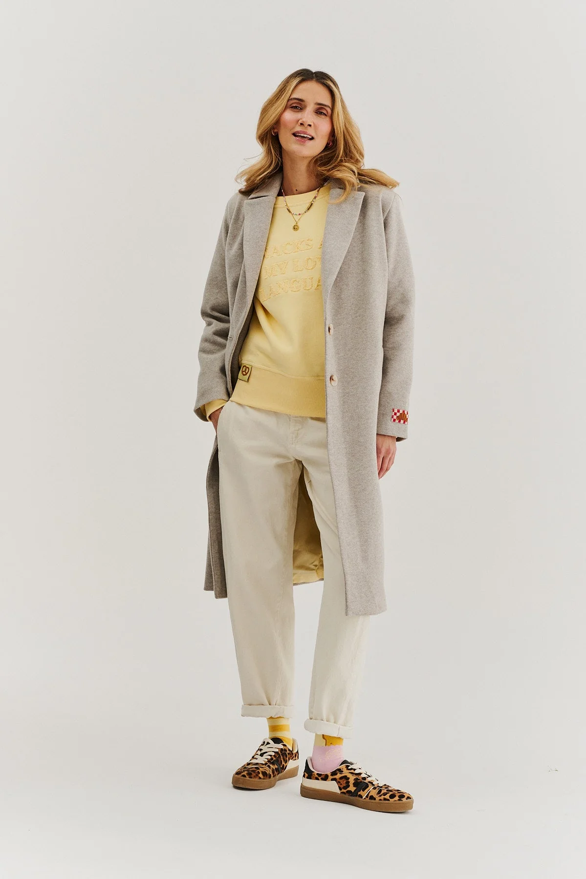 Love Language sweatshirt - Image 22