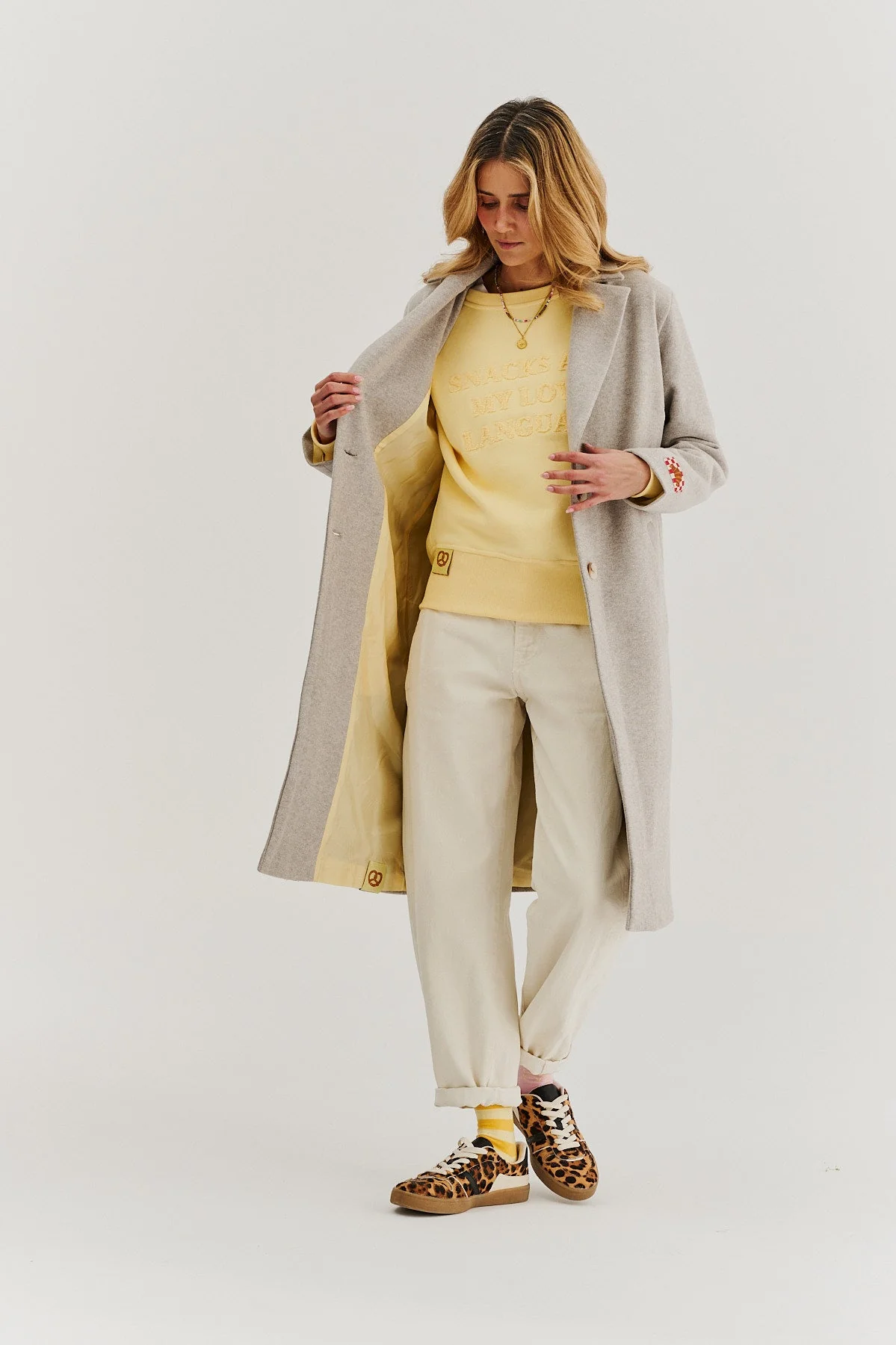 Love Language sweatshirt - Image 23