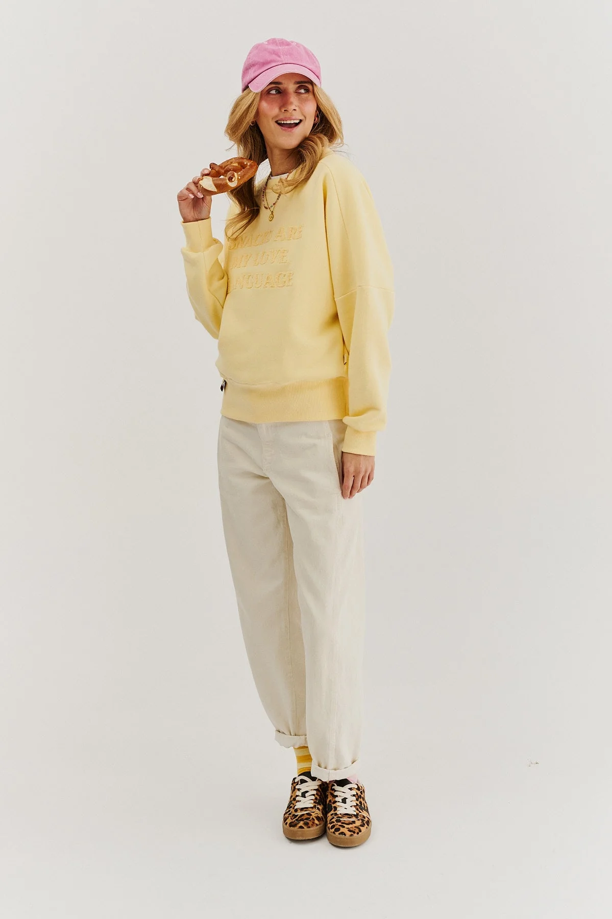 Love Language sweatshirt - Image 26