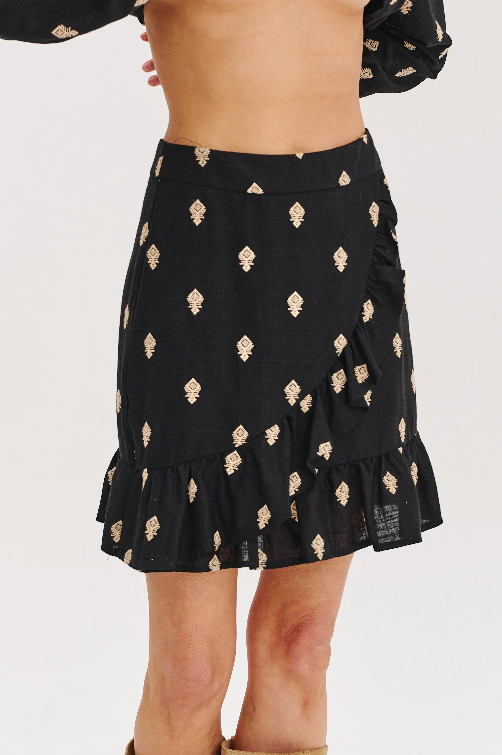 Moon Jane linen mini skirt - Image 8