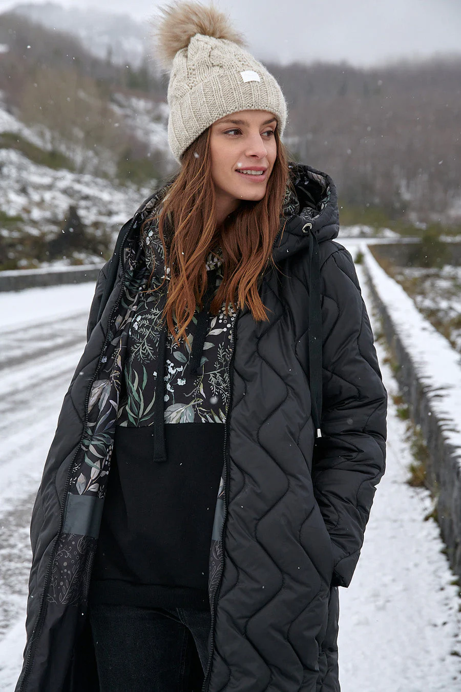 Moss Garden Reversible Quilted Coat - Image 3