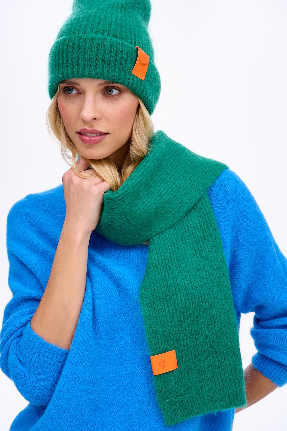 Puffy Emerald scarf - Image 5