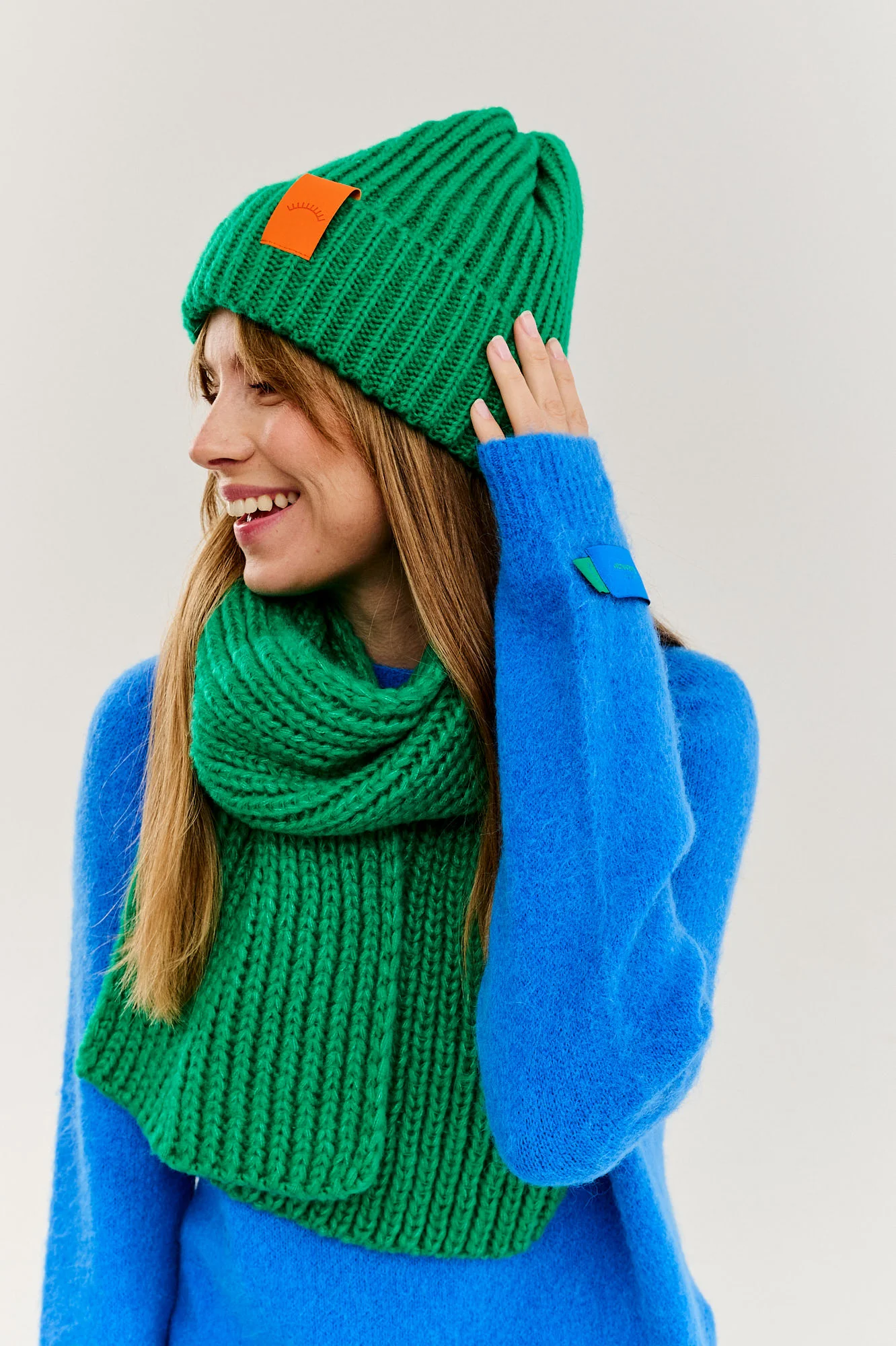 Silent Symphony sweater - Image 12