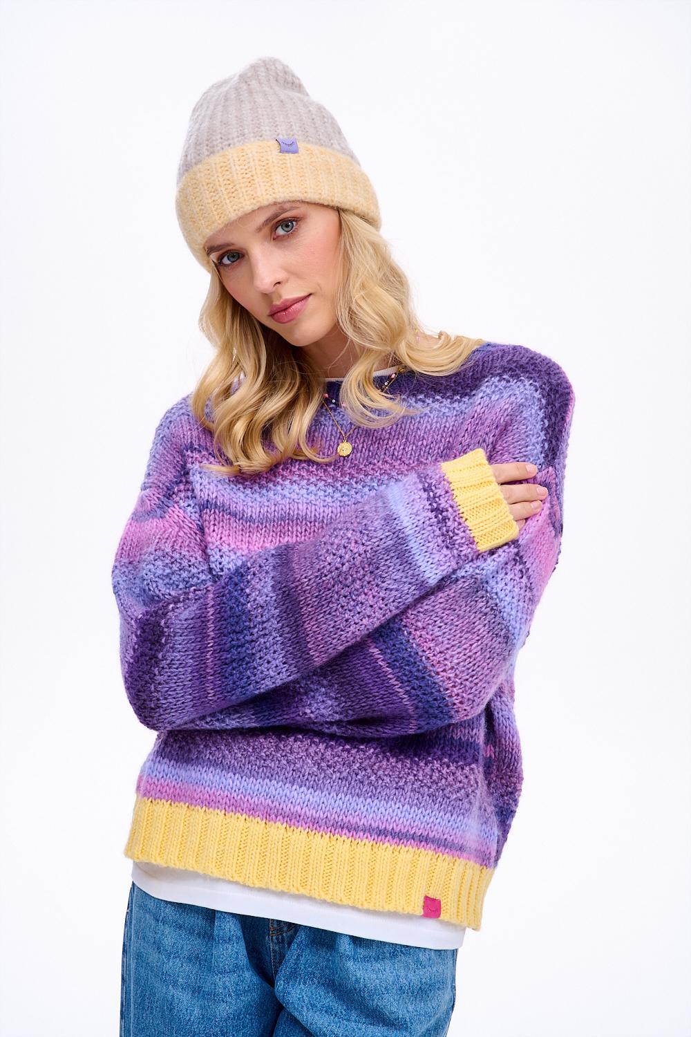 Sweet Berry wool blend sweater - Image 14