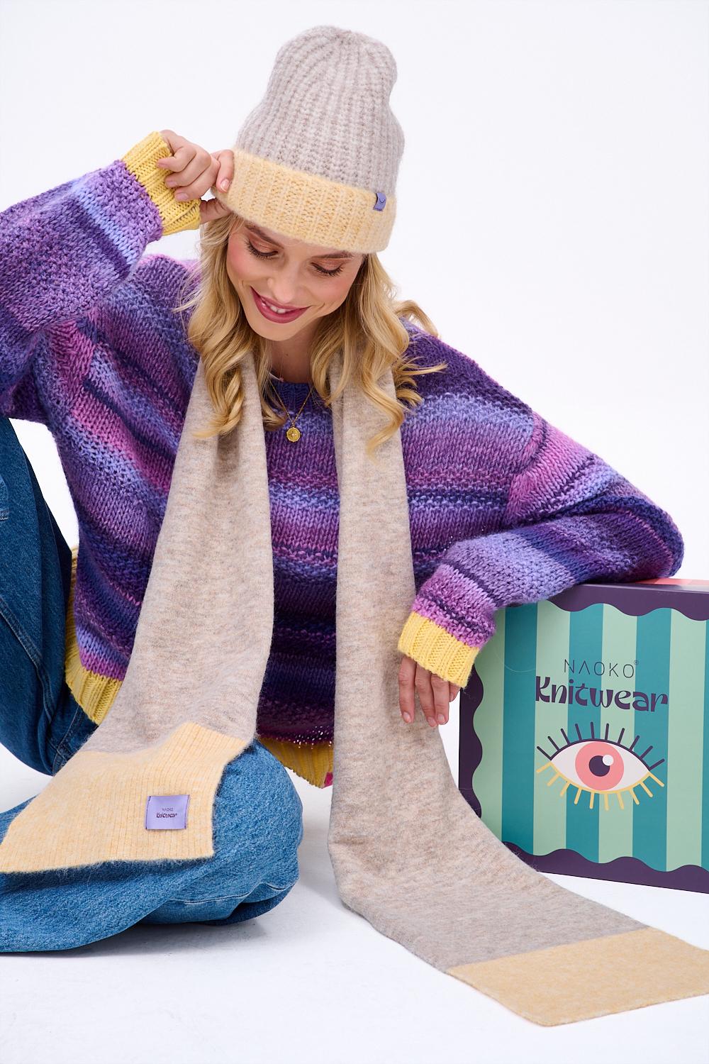 Sweet Berry wool blend sweater - Image 5