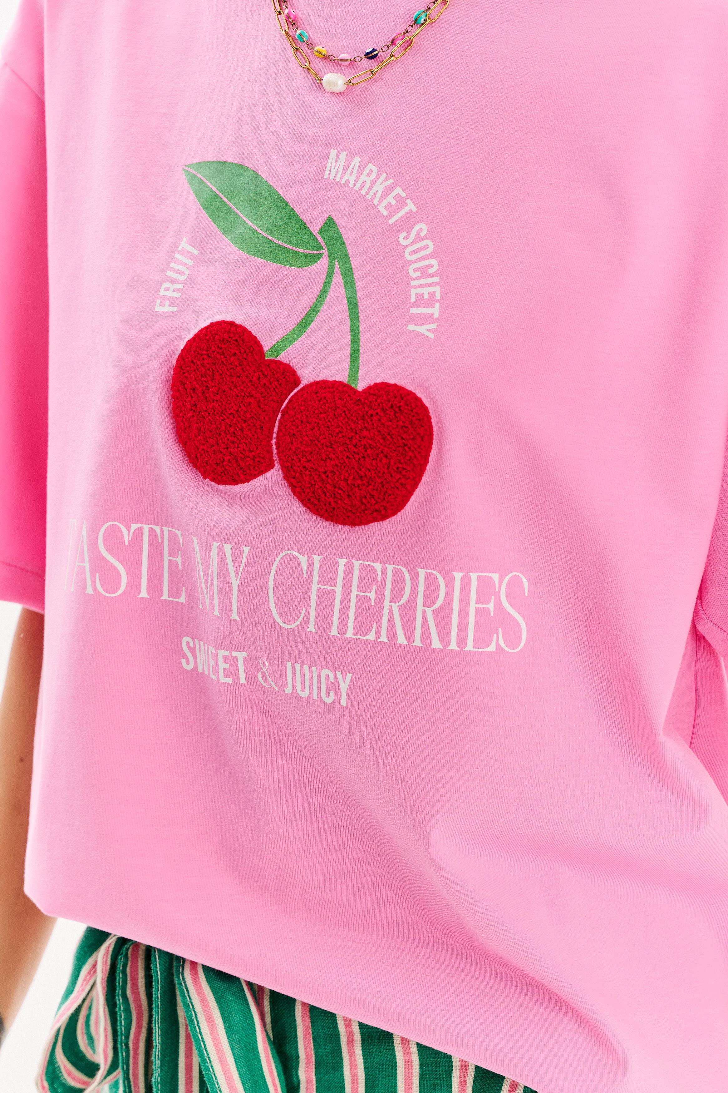 Taste My Cherries T-shirt - Image 18