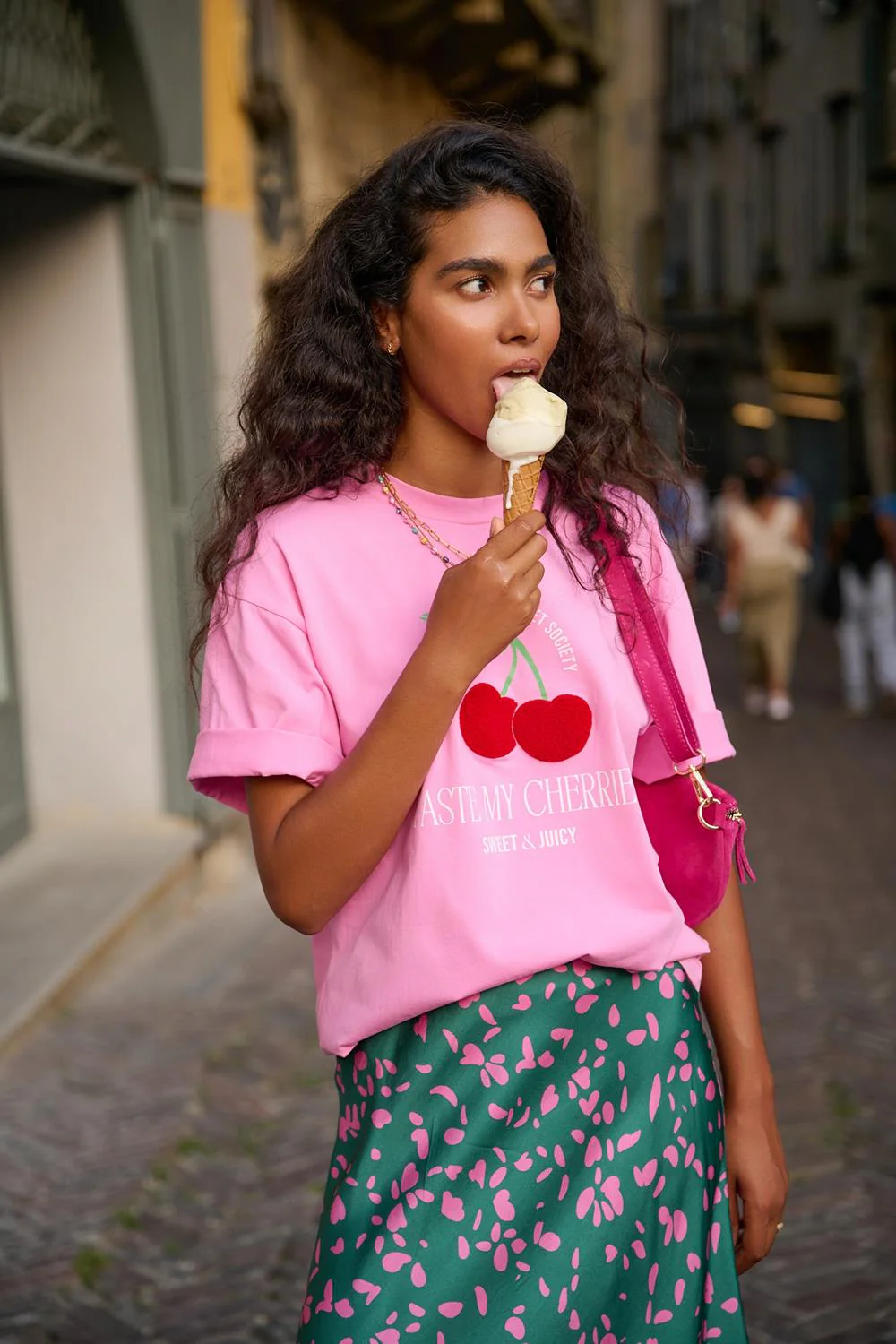 Taste My Cherries T-shirt - Image 6